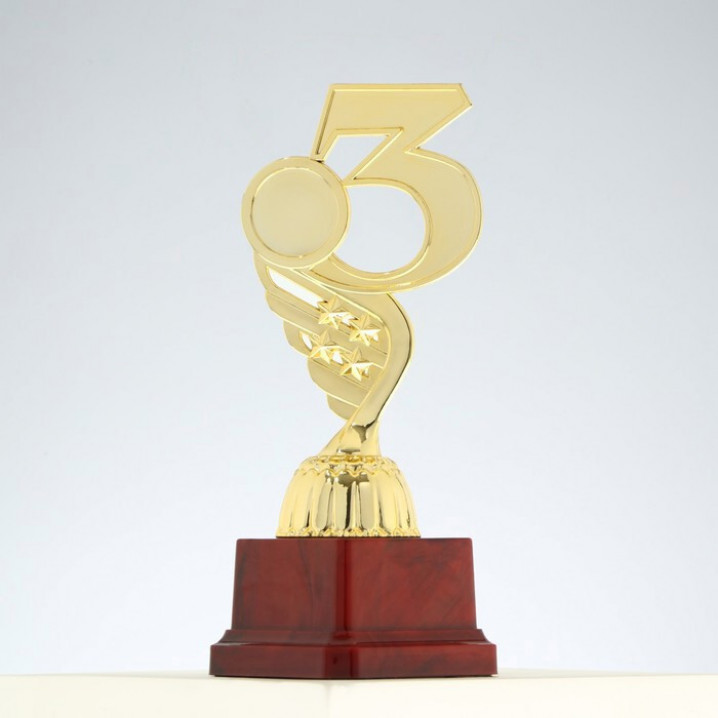 Кубок "3 место", зол., подставка пластик, 17 × 6.5 × 4 см   9866428