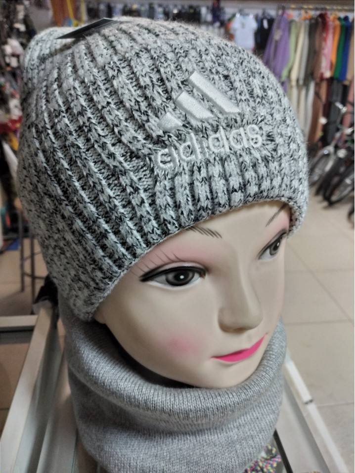 Шапка жен спорт